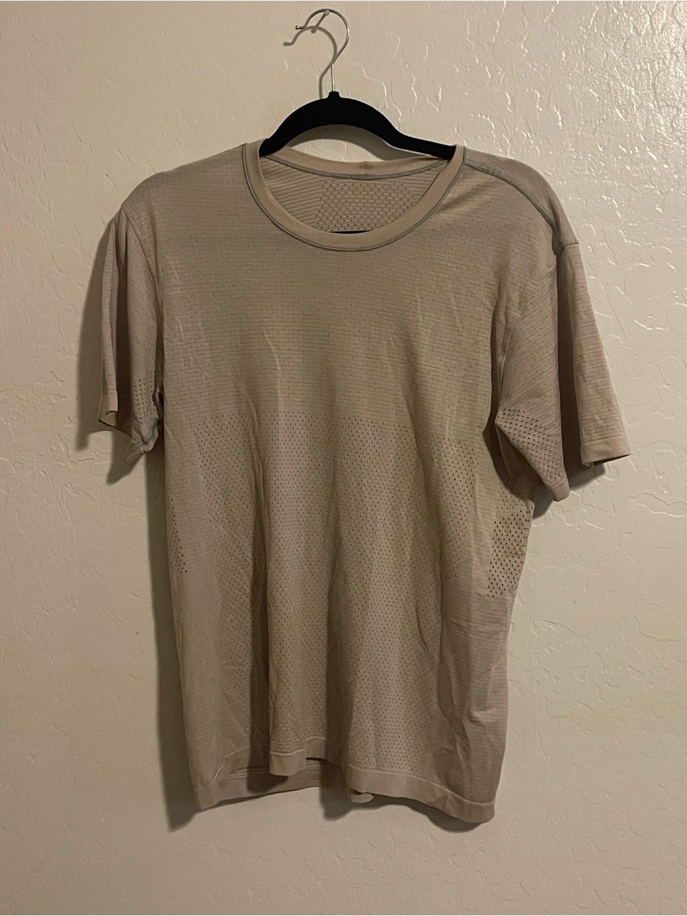 lululemon athletica Men's Short Sleeve Tee in Beige